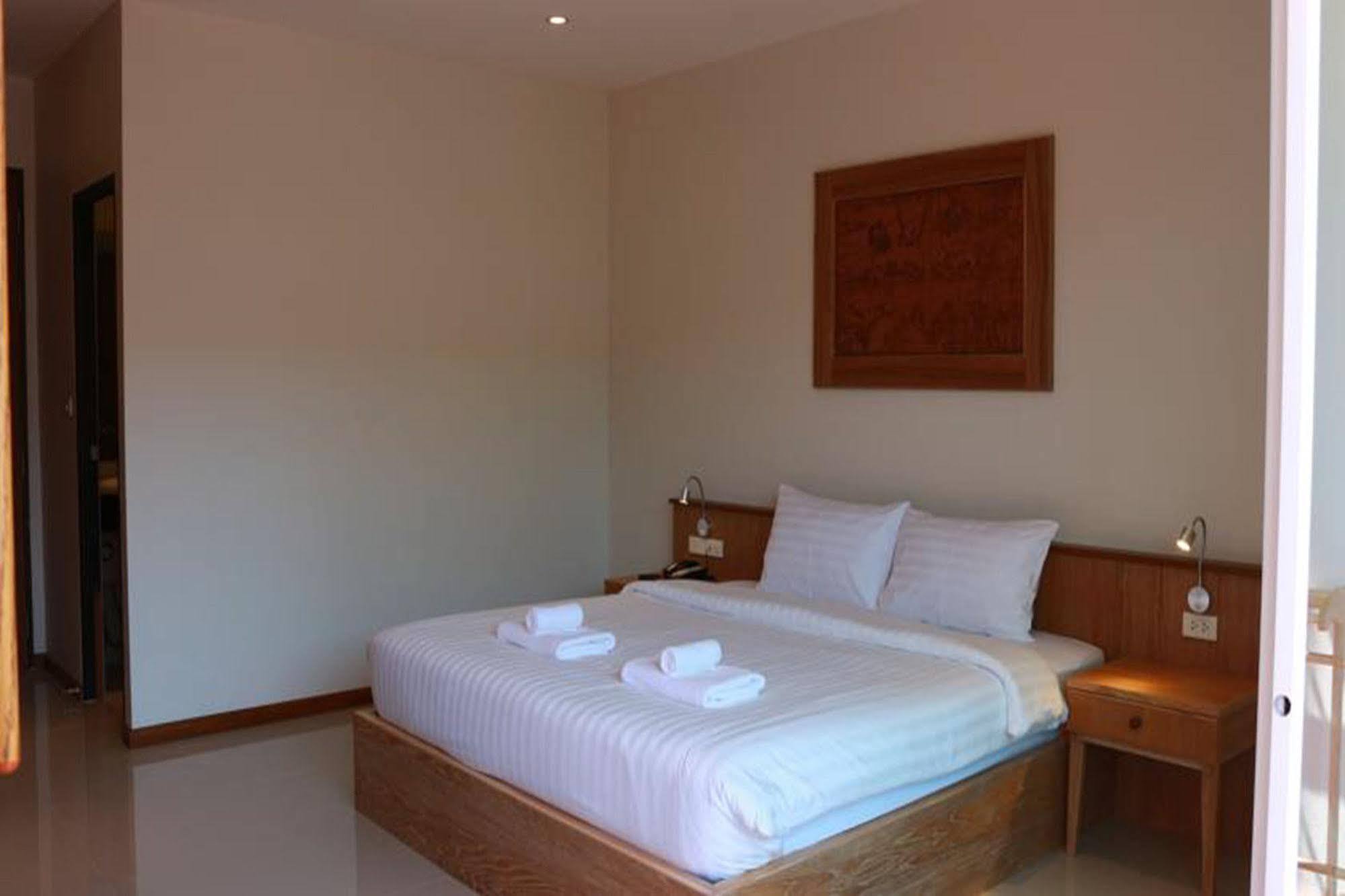 Crystal Lamai Hotel Dış mekan fotoğraf